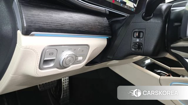 Mercedes-Benz GLS - Class X167 id 4400432 из Кореи 11