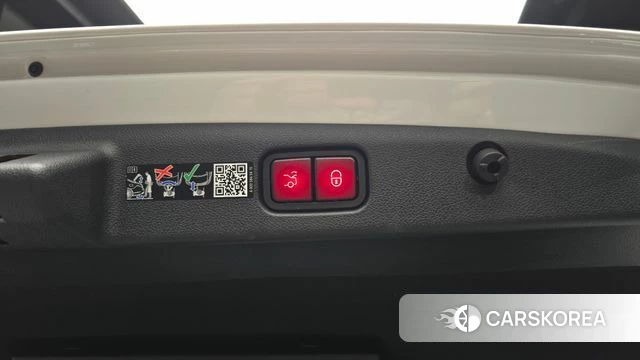 Mercedes-Benz E-Class W214 id 4743839 из Кореи 11