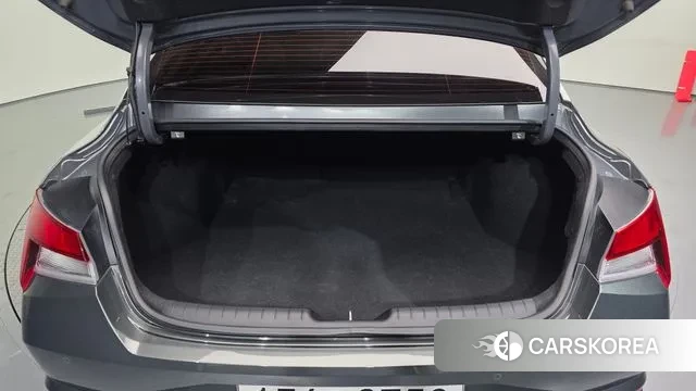 Hyundai Avante (CN7) id 3437990 из Кореи 11