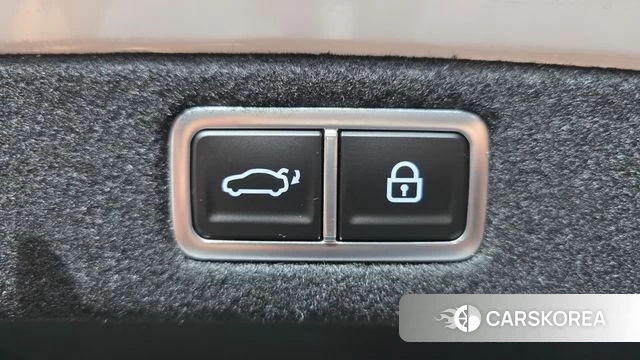 Hyundai Grandeur Hybrid (GN7) id 4548486 из Кореи 11