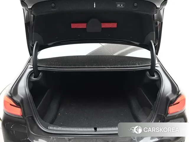 BMW 5 Series (G30) id 3697785 из Кореи 11