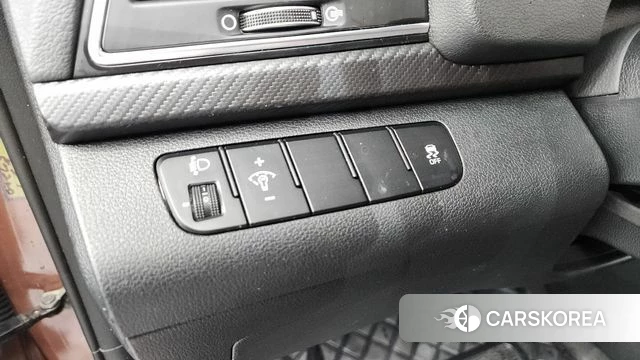 Hyundai Avante AD id 4448225 из Кореи 11