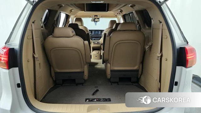 Kia All New Carnival id 4363459 из Кореи 11