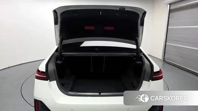 BMW 5 Series (G60) id 3447134 из Кореи 11