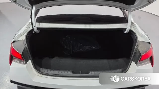 Hyundai The New Avante (CN7) id 3437044 из Кореи 11