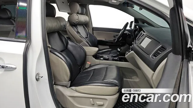 Kia The New Carnival id 2785031 из Кореи 11