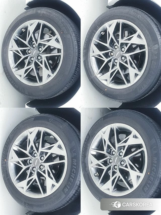 Genesis GV70 id 4764438 из Кореи 11