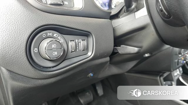 Jeep Renegade id 4428211 из Кореи 11