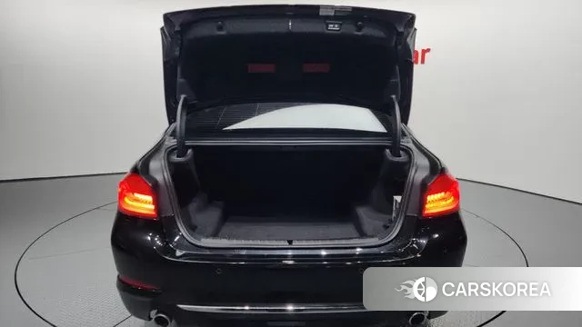 BMW 5 Series (G30) id 3484854 из Кореи 11