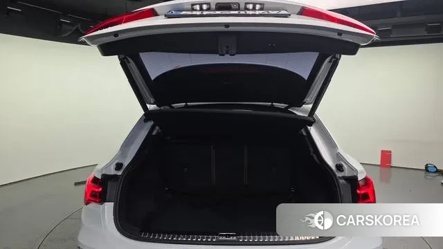 Audi Q3 (F3) id 3778339 из Кореи 11