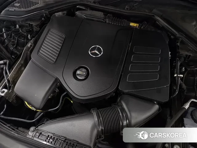 Mercedes-Benz E-Class W214 id 3769618 из Кореи 11