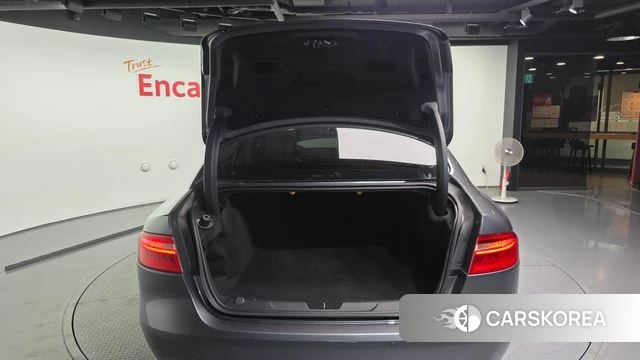 Jaguar XE id 4502565 из Кореи 11