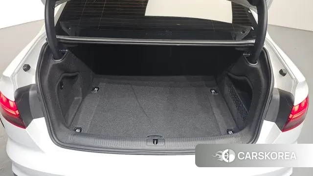 Audi A4 (B9) id 3395287 из Кореи 11