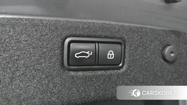 Genesis G70 id 3916814 из Кореи 11