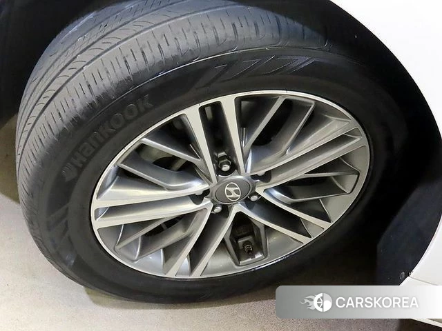 Hyundai Grandeur IG id 4531081 из Кореи 11