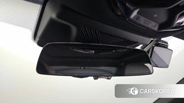 BMW 5 Series (G60) id 4432434 из Кореи 11