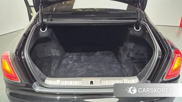 Rolls-Royce Ghost id 3412939 из Кореи 11