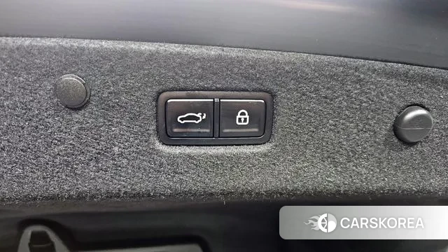 Kia The New K8 id 3739152 из Кореи 11