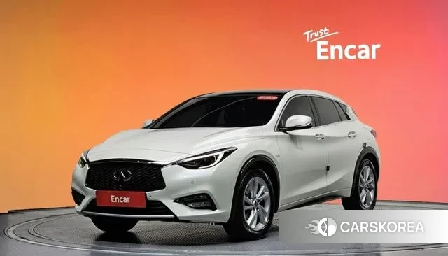 Infiniti Q30 id 3692577 из Кореи 11