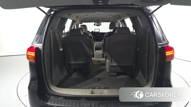 Kia All New Carnival id 3714099 из Кореи 11