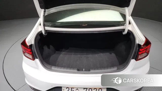 Hyundai The New Avante AD id 3464696 из Кореи 11