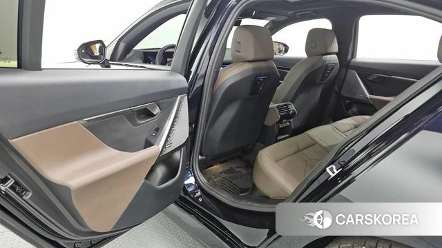 BMW 5 Series (G60) id 4578989 из Кореи 11