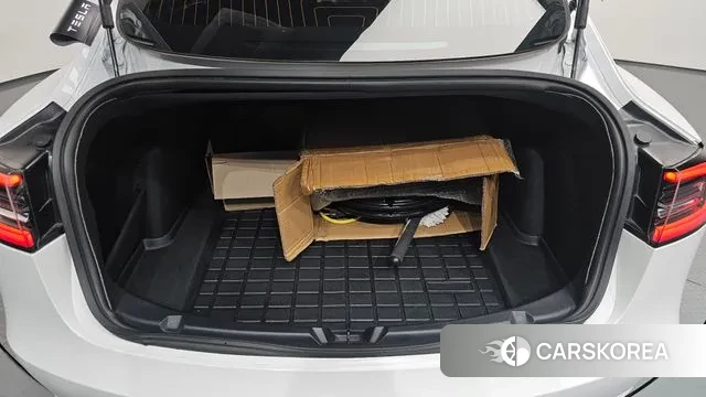 Tesla Model 3 id 3686902 из Кореи 11