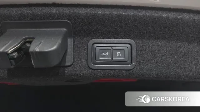 Audi A6 (C8) id 3788855 из Кореи 11