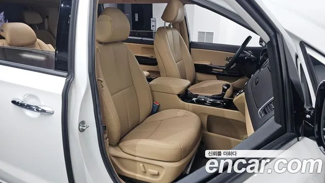 Kia The New Carnival id 2632834 из Кореи 11