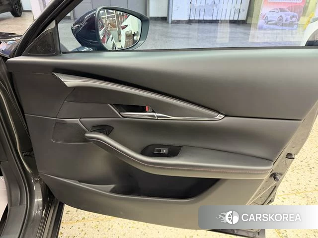 Mazda CX-30 id 4276666 из Китая 11