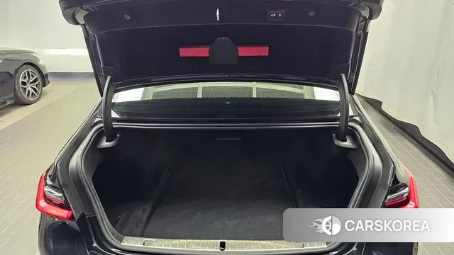 BMW 7 Series (G11) id 3606422 из Кореи 11