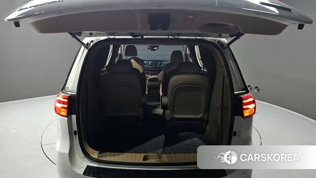 Kia The New Carnival id 3723538 из Кореи 11