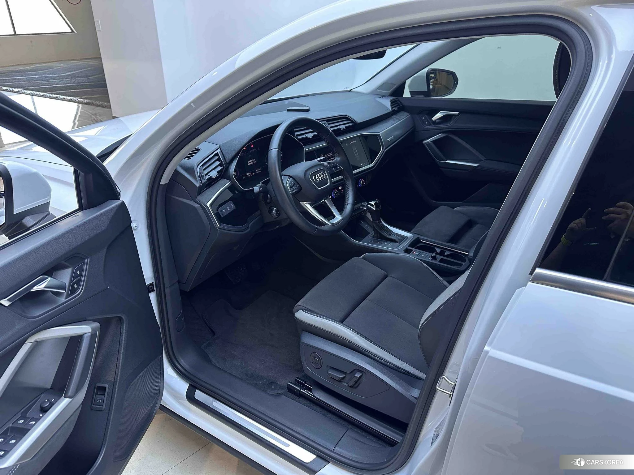 Audi Q3 id 4467690 из Китая 11