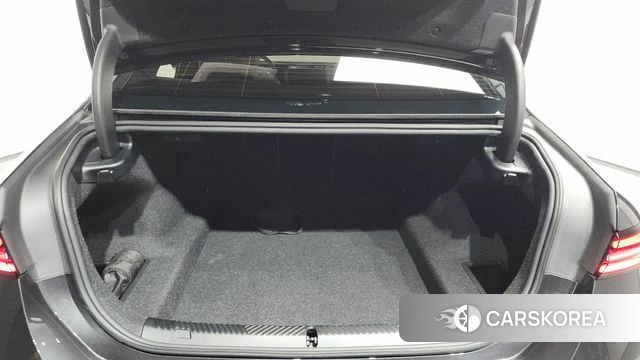 BMW 5 Series (G60) id 3963361 из Кореи 11