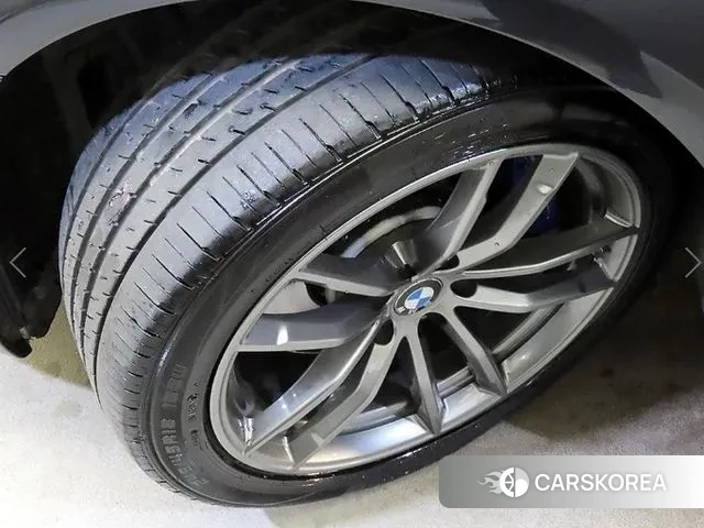 BMW 5 Series (G30) id 3761433 из Кореи 11