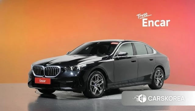 BMW 5 Series (G60) id 4623601 из Кореи 11