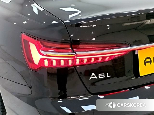 Audi A6L id 4218680 из Китая 11