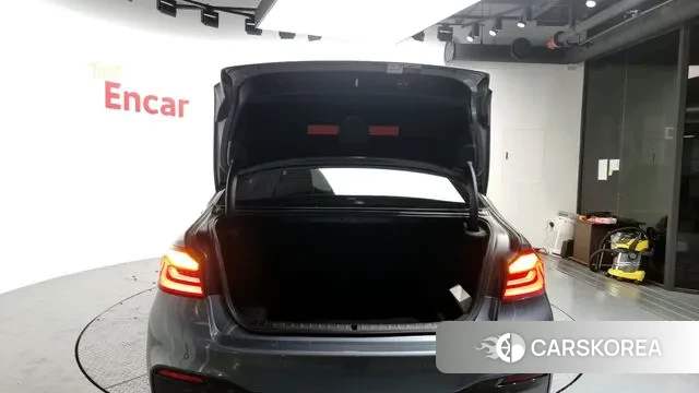 BMW 5 Series (G30) id 3494826 из Кореи 11