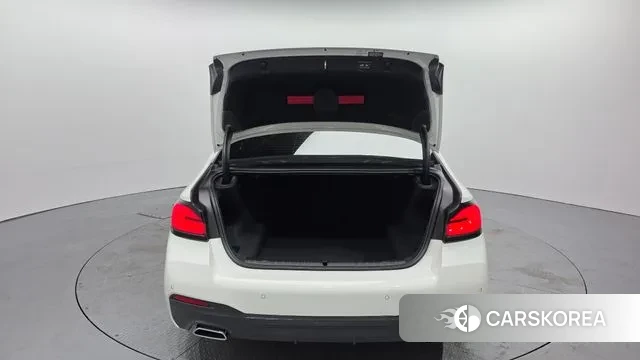 BMW 5 Series (G30) id 3545056 из Кореи 11