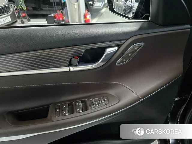 Hyundai Grandeur IG id 4331604 из Кореи 11
