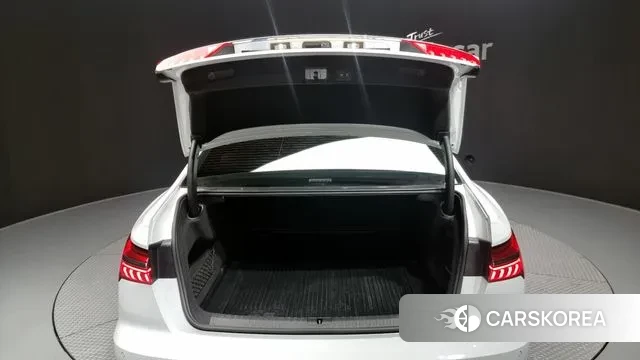 Audi A6 (C8) id 2900807 из Кореи 11