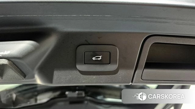 Land Rover Range Rover Velar id 3922422 из Кореи 11