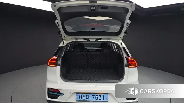 Kia Niro EV id 3421683 из Кореи 11