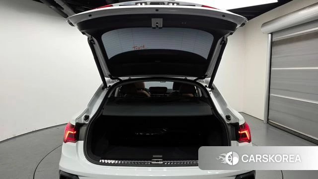 Audi Q3 (F3) id 3965671 из Кореи 11