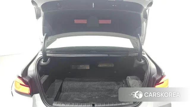 BMW 5 Series (G30) id 3645331 из Кореи 11