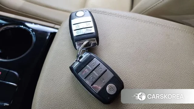 Kia The New Carnival id 3182791 из Кореи 11