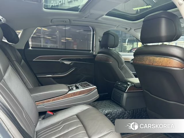 Audi A8 id 4255818 из Китая 11