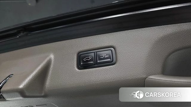 Kia Carnival 4th generation id 4423023 из Кореи 11