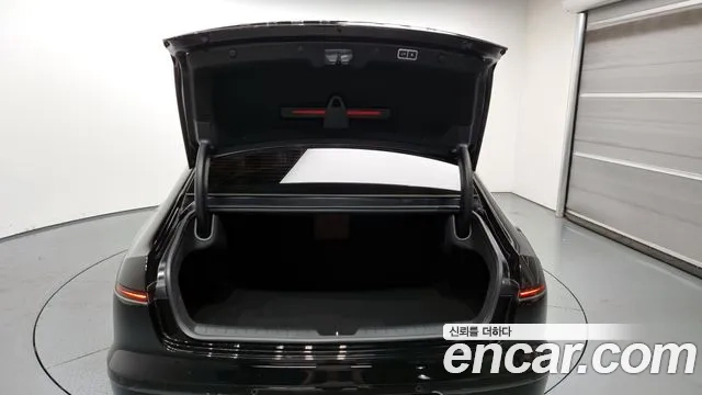 Hyundai Grandeur (GN7) id 2910403 из Кореи 11