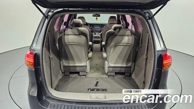 Kia All New Carnival id 2491580 из Кореи 11